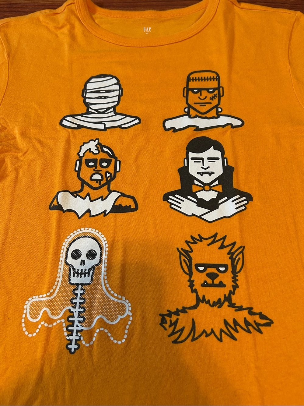 Boys GAP Kids T-Shirt Halloween XL - Picture 2 of 4
